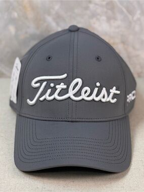 NWT Titleist Pro V1 Performance Golf Hat Gray Adjustable Strapback Cap